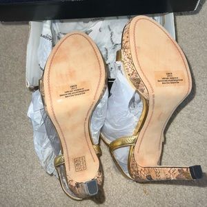 *BRAND NEW* Karl Lagerfeld Paris Lady Dress Sandals